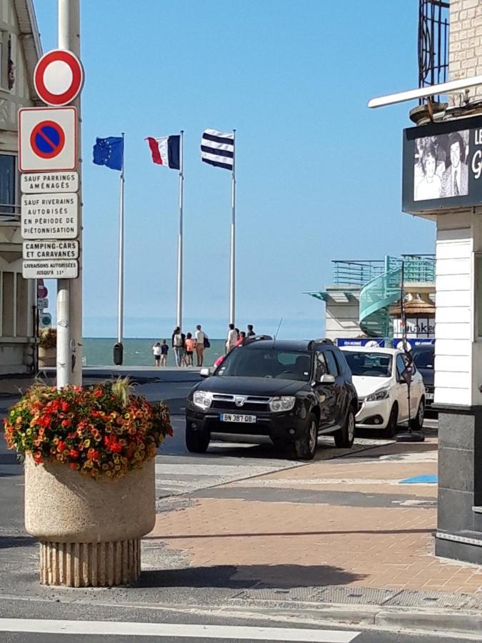 Petit Studio Vue Mer 50M De La Plage Malo エクステリア 写真